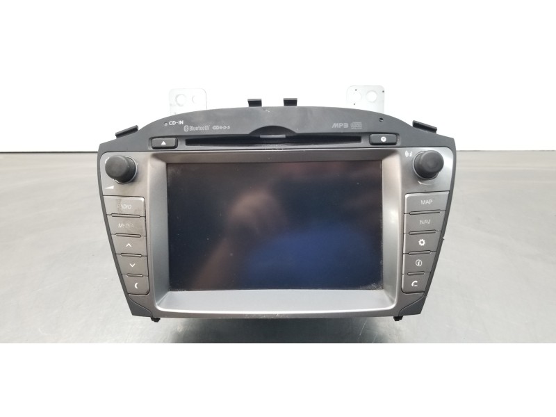 Recambio de pantalla multifuncion para hyundai ix35 style 2wd referencia OEM IAM 965602Y600TJN 965602Y600T 
