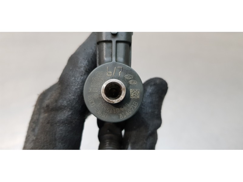 Recambio de inyector para kia carens ( ) concept referencia OEM IAM 338002A610  