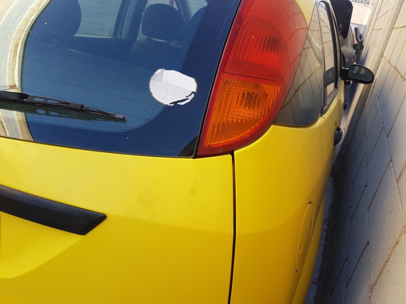 ford focus berlina (cak) del año 2000 ford focus berlina (cak) del año 2000