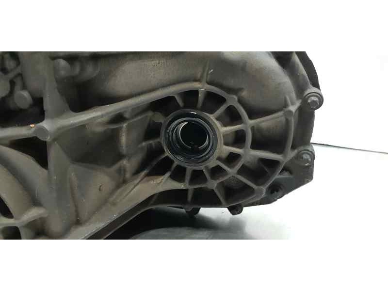 Recambio de caja cambios para renault laguna iii expression referencia OEM IAM 7711497055  