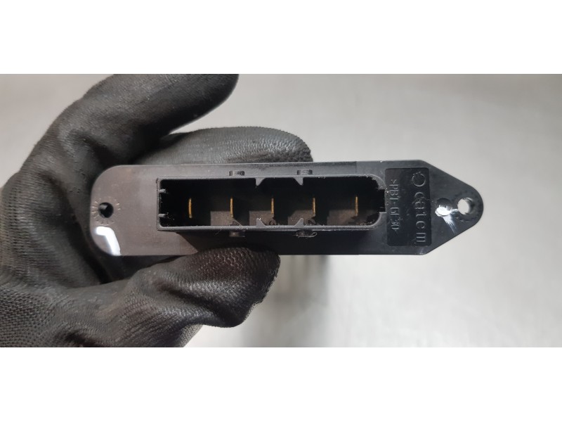 Recambio de resistencia calefaccion para hyundai tucson essence bluedrive 2wd referencia OEM IAM 971912Y000  