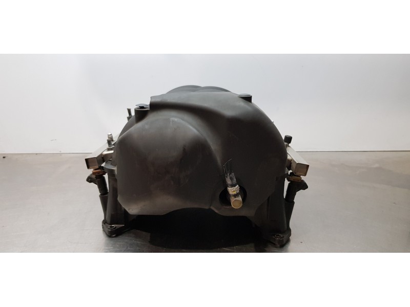 Recambio de colector admision para maserati quattroporte básico referencia OEM IAM   