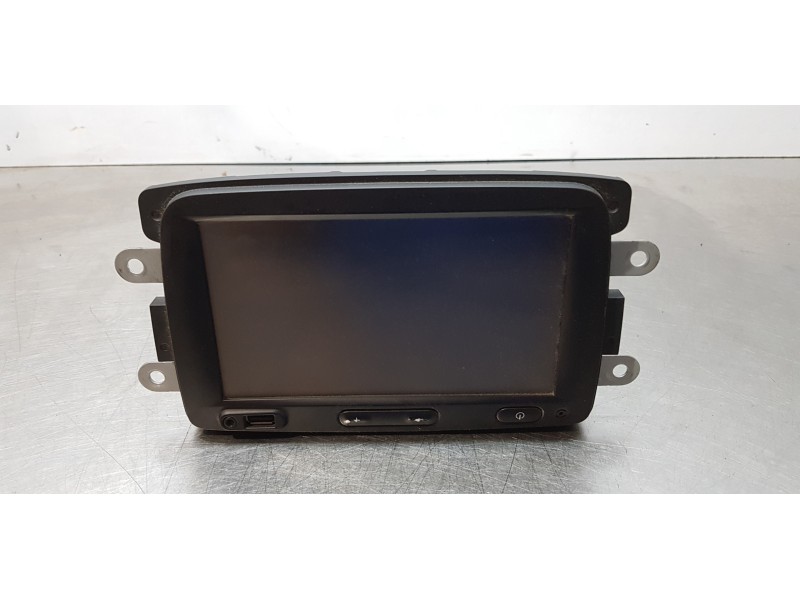 Recambio de sistema navegacion gps para dacia lodgy laureate referencia OEM IAM 281152761R  