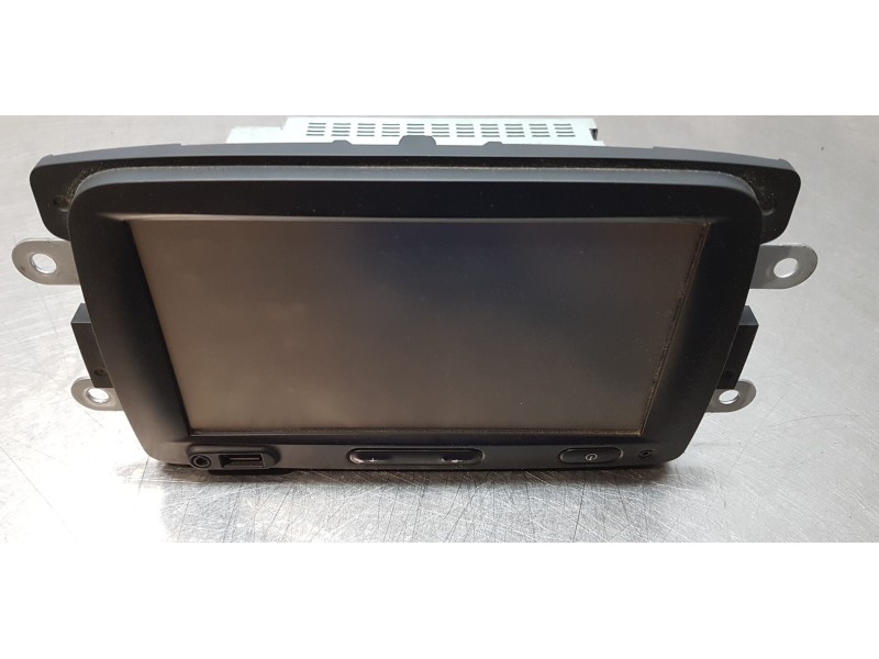 Recambio de sistema navegacion gps para dacia lodgy laureate referencia OEM IAM 281152761R  