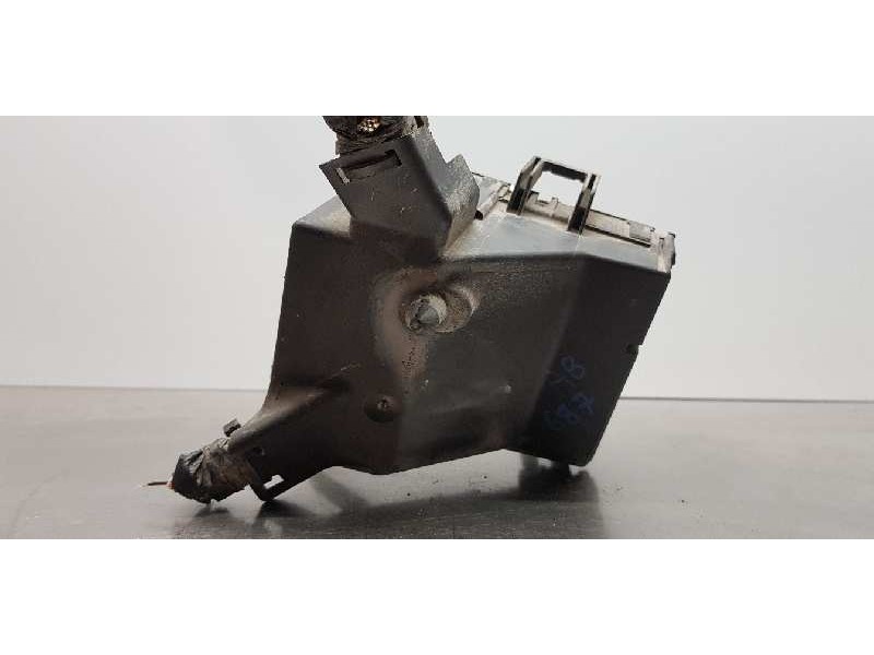 Recambio de caja reles / fusibles para ford ecosport trend referencia OEM IAM FN1T14K012   Recambio de caja reles / fusibles para ford ecosport trend referencia OEM IAM FN1T14K012