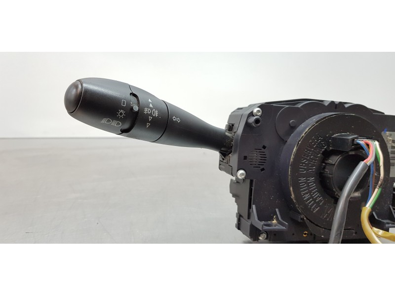 Recambio de mando multifuncion para peugeot 207 xs referencia OEM IAM 96630724XT   Recambio de mando multifuncion para peugeot 207 xs referencia OEM IAM 96630724XT