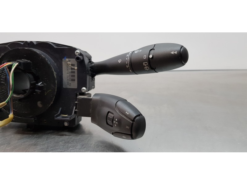 Recambio de mando multifuncion para peugeot 207 xs referencia OEM IAM 96630724XT   Recambio de mando multifuncion para peugeot 207 xs referencia OEM IAM 96630724XT