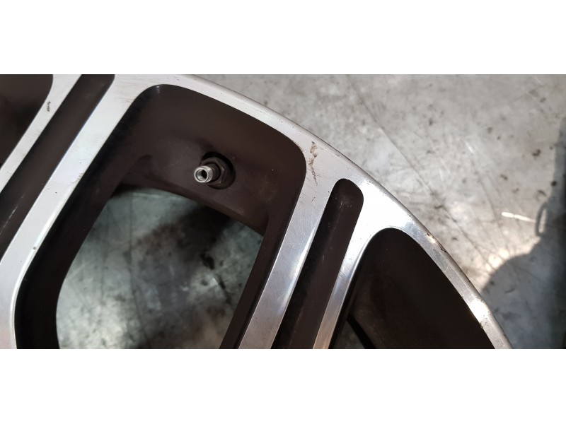 Recambio de llanta para mitsubishi outlander (gf0) motion 4wd referencia OEM IAM 4250D458  