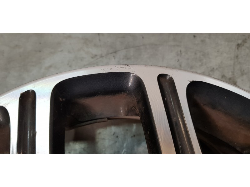 Recambio de llanta para mitsubishi outlander (gf0) motion 4wd referencia OEM IAM 4250D458  