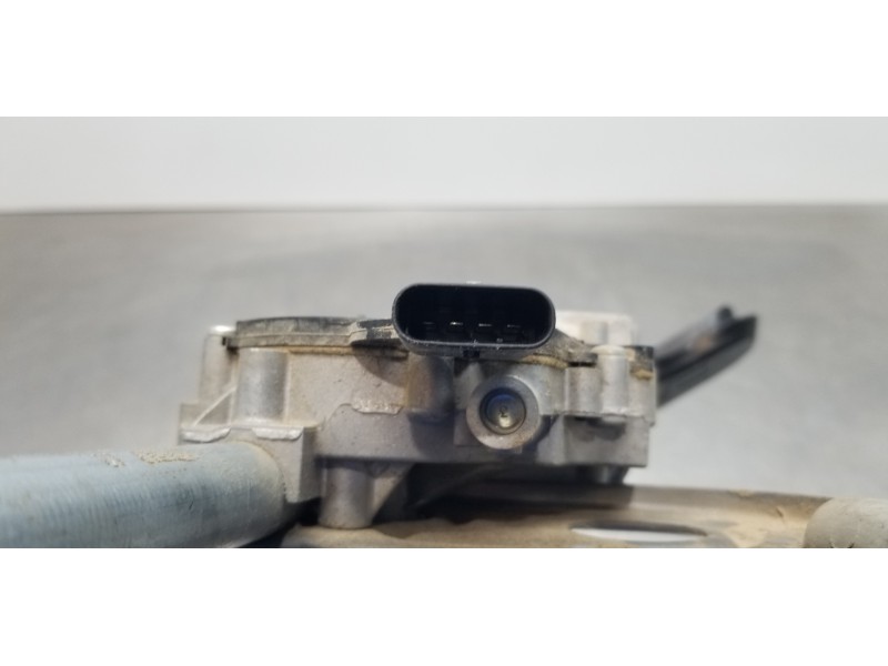 Recambio de motor limpia delantero para bmw serie 1 lim. (f20) 118d referencia OEM IAM 61617239510 7267503  Recambio de motor limpia delantero para bmw serie 1 lim. (f20) 118d referencia OEM IAM 61617239510 7267503