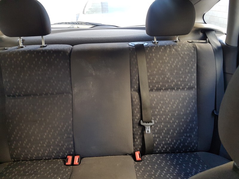 ford focus berlina (cak) del año 2000 ford focus berlina (cak) del año 2000