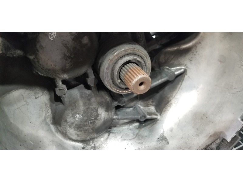 Recambio de caja cambios para hyundai sonata (nf) 2.0 crdi comfort i referencia OEM IAM 4300024440  