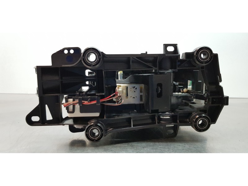 Recambio de palanca cambio para toyota yaris hybrid active referencia OEM IAM 3356052620  