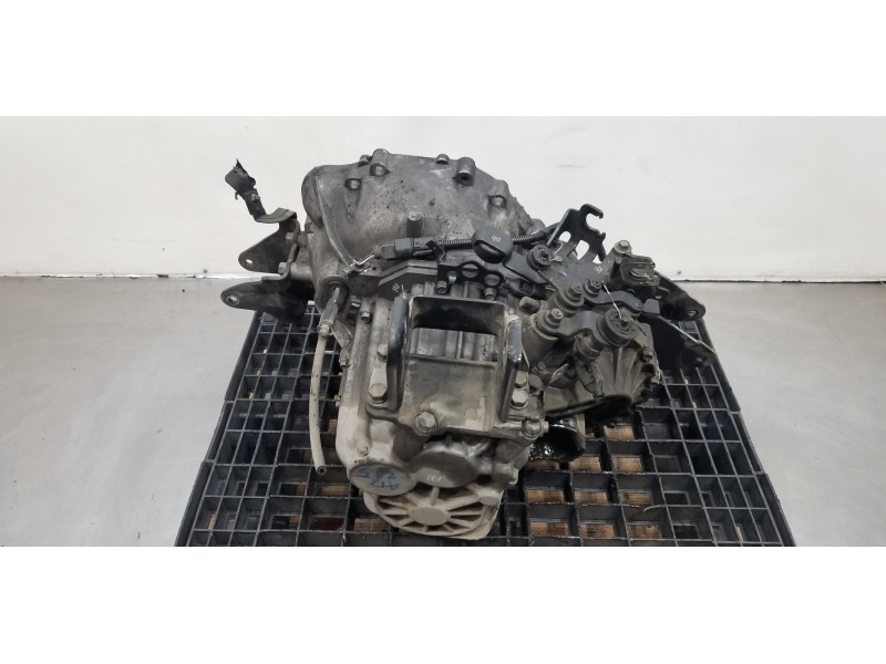 Recambio de caja cambios para hyundai sonata (nf) 2.0 crdi comfort i referencia OEM IAM 4300024440   Recambio de caja cambios para hyundai sonata (nf) 2.0 crdi comfort i referencia OEM IAM 4300024440