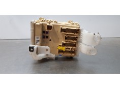 Recambio de caja reles / fusibles para toyota auris touring sports (e18) hybrid active referencia OEM IAM 8273012X80A