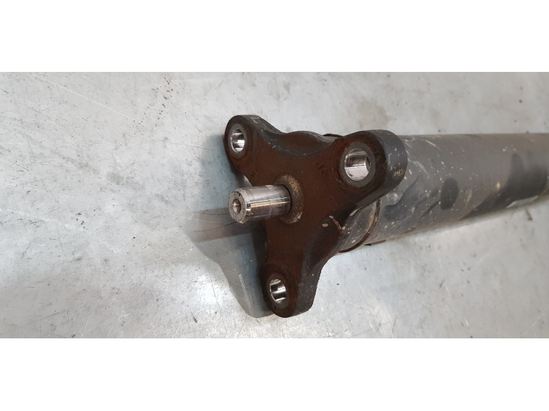 Recambio de transmision central para bmw serie 3 touring (f31) 318d referencia OEM IAM 26107600042  