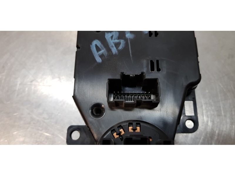 Recambio de mando calefaccion / aire acondicionado para ford ecosport trend referencia OEM IAM CN1519980ED  