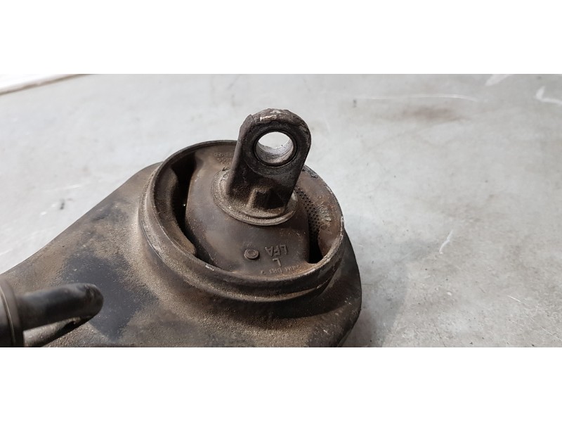 Recambio de mangueta trasera izquierda para kia optima vision referencia OEM IAM 58243C1500  