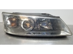 Recambio de faro derecho para hyundai sonata (nf) 2.0 crdi comfort i referencia OEM IAM 921023K020