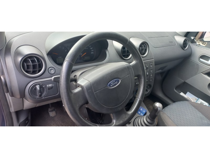 ford fiesta (cbk) del año 2002 ford fiesta (cbk) del año 2002