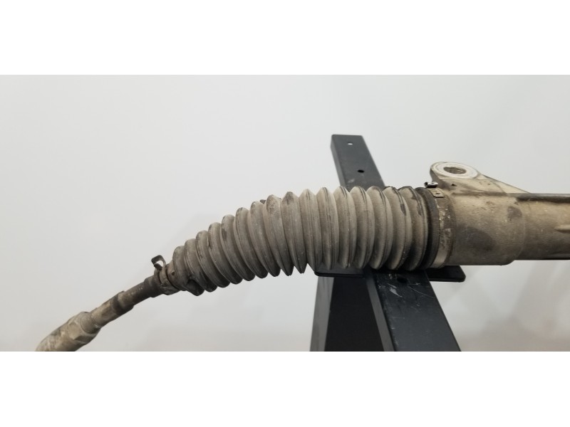 Recambio de cremallera direccion para toyota rav 4 advance referencia OEM IAM 4551042170  