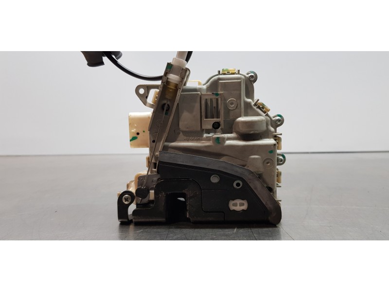 Recambio de cerradura puerta delantera derecha para audi q5 (8r) 2.0 tdi (125kw) referencia OEM IAM 8J1837016C   Recambio de cerradura puerta delantera derecha para audi q5 (8r) 2.0 tdi (125kw) referencia OEM IAM 8J1837016C