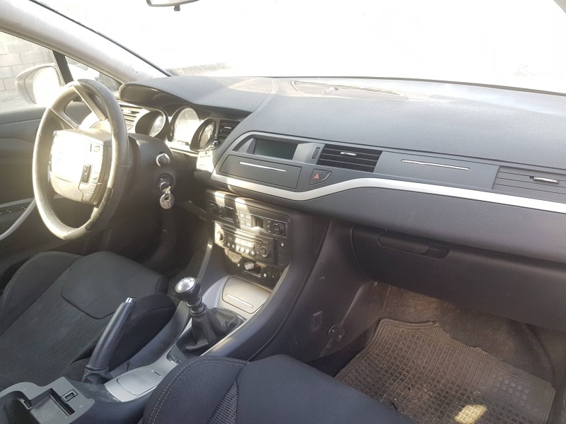 citroen c5 berlina del año 2012