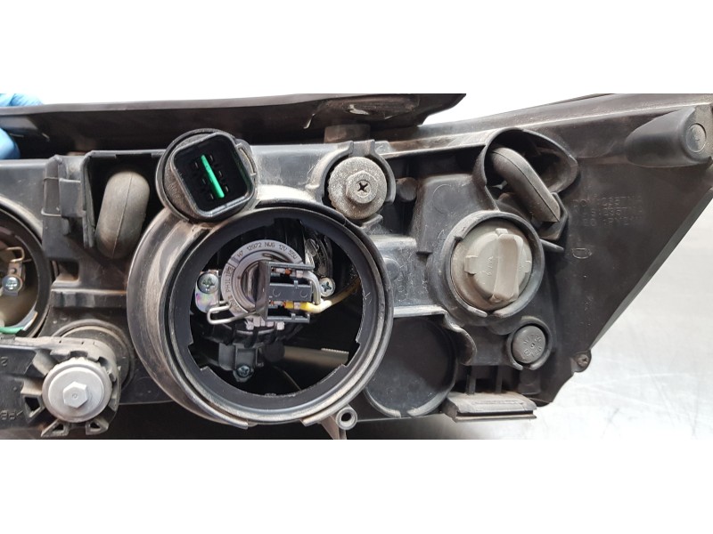Recambio de faro derecho para hyundai sonata (nf) 2.0 crdi comfort i referencia OEM IAM 921023K020  