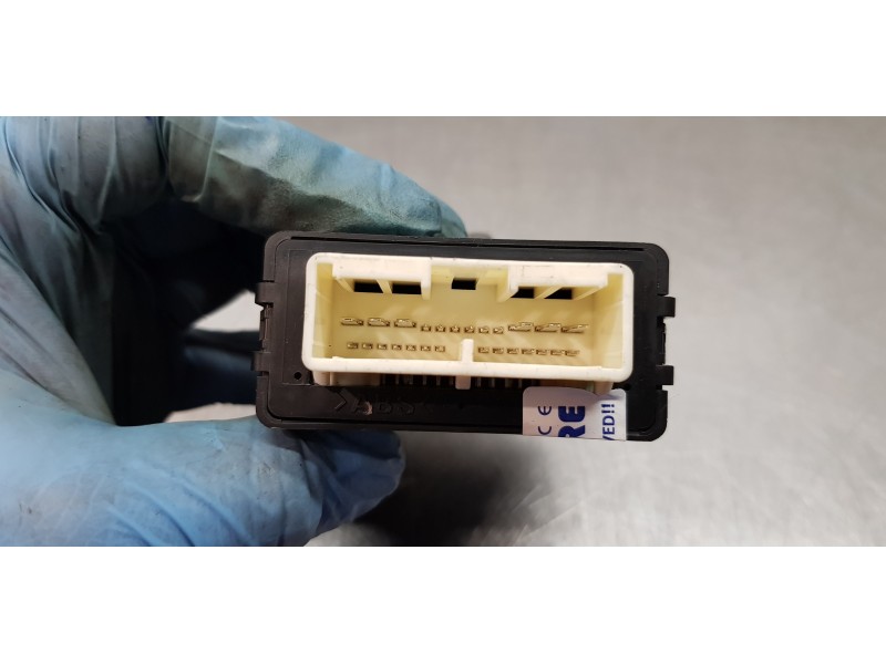 Recambio de modulo electronico para toyota yaris hybrid active referencia OEM IAM 859400D030  