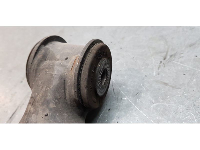 Recambio de brazo suspension inferior delantero izquierdo para seat leon (5f1) fr referencia OEM IAM 5Q0407151S   Recambio de brazo suspension inferior delantero izquierdo para seat leon (5f1) fr referencia OEM IAM 5Q0407151S