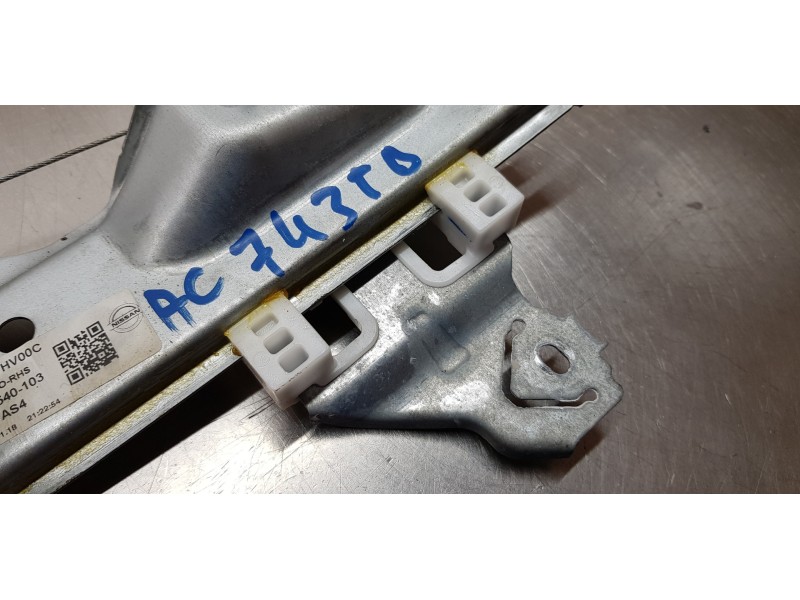 Recambio de elevalunas trasero derecho para nissan qashqai (j11) acenta referencia OEM IAM 82700HV00C   Recambio de elevalunas trasero derecho para nissan qashqai (j11) acenta referencia OEM IAM 82700HV00C