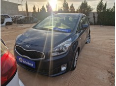 kia carens ( ) del año 2014