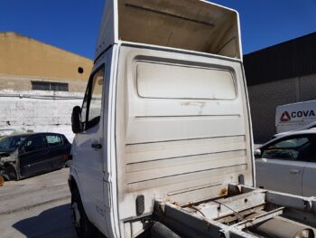 mercedes_sprinter_w901w904_caja_cerr